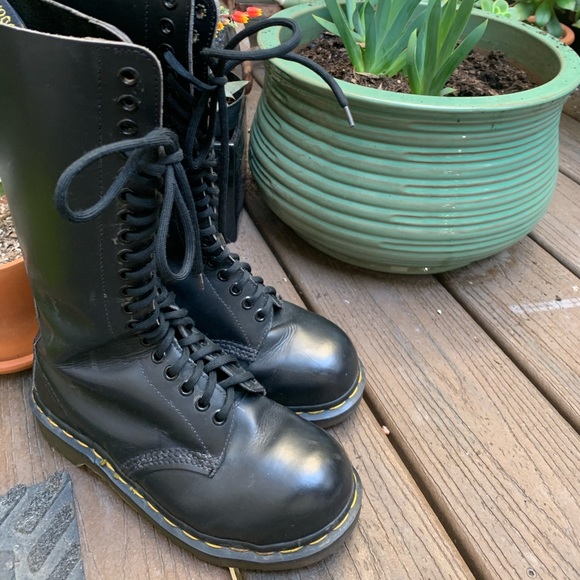 🖤❤️ SOLD!!!  Vintage 90s steel toe 20 eyelet 1942 Dr. Martens - Picture 8 of 11